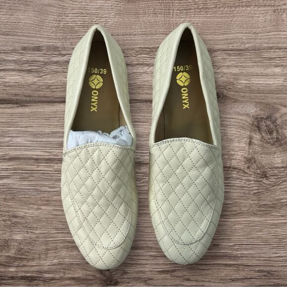 Onyx Quilted Leather Loafers Cream Size US 8.5 / EU 39 NWOT Slip-On Elegance - Picture 10 of 11